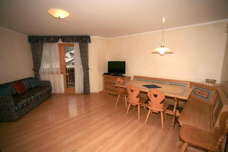 Casa Maurivan Canazei Zewnętrze zdjęcie